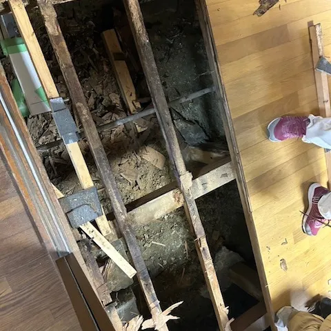 🏠奈良県生駒郡【床下の水漏れによる被害修繕工事】💧