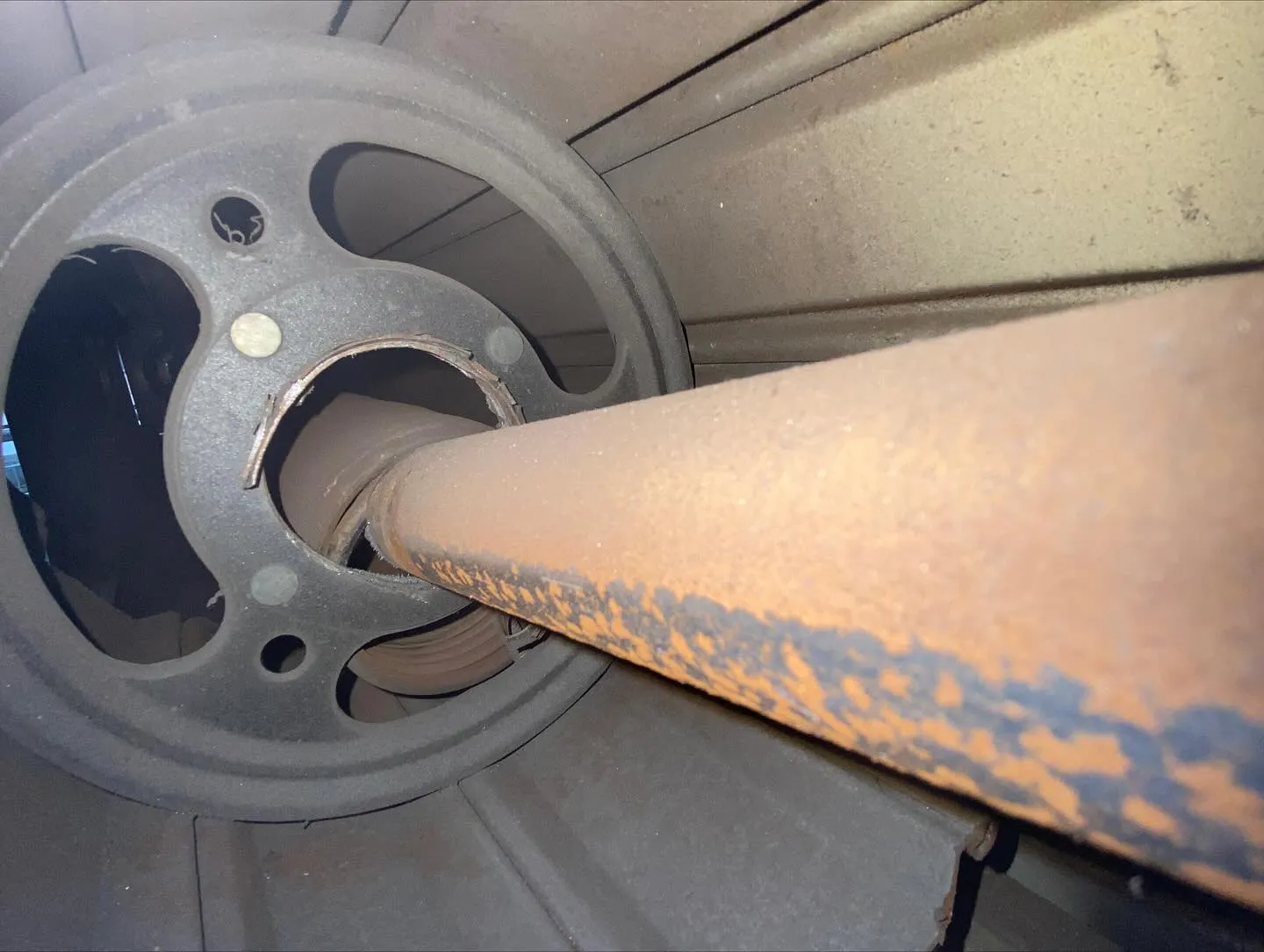 📸堺市【シャッターが動かない!原因はドラムの破損でした】