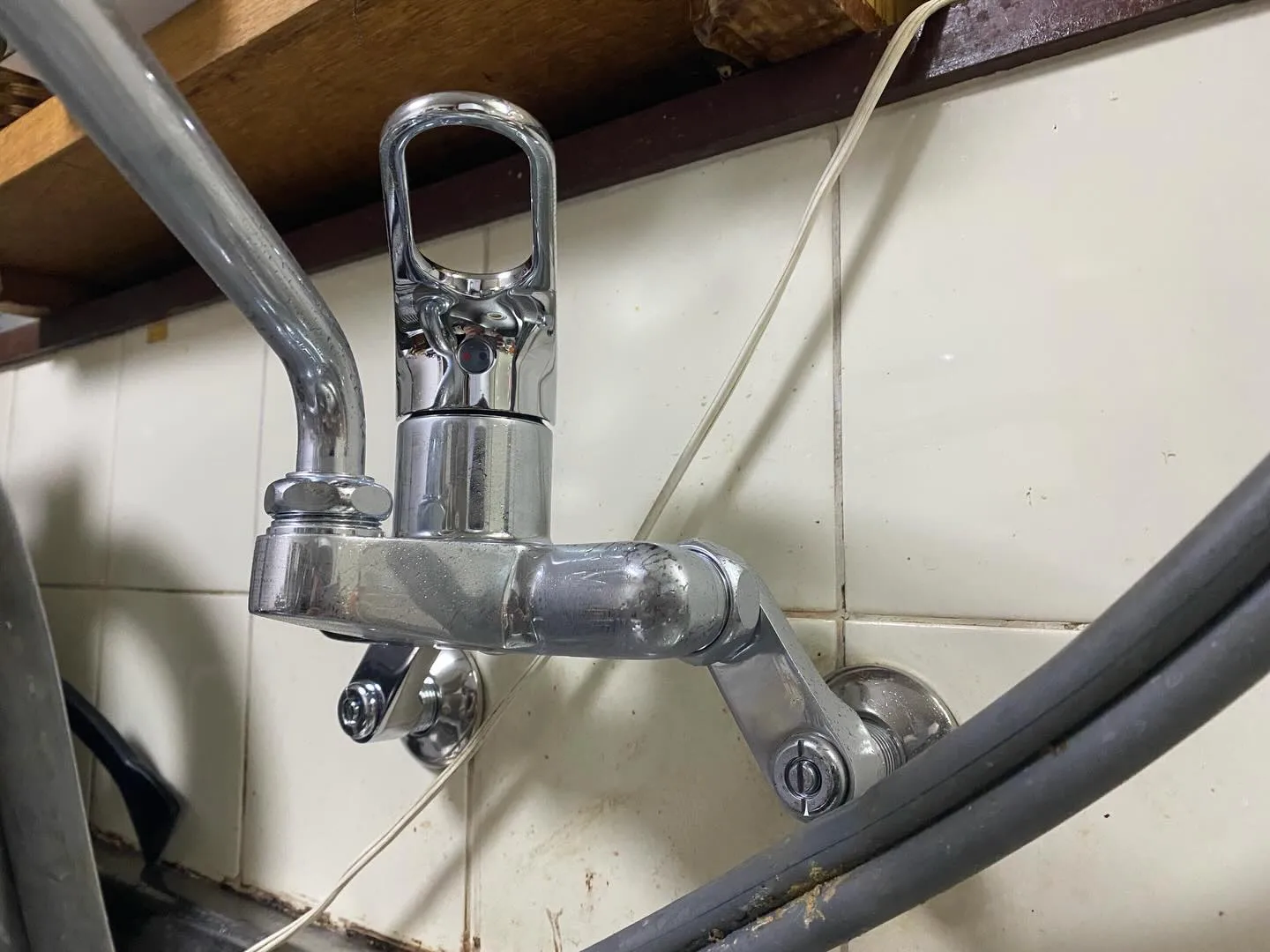 【大阪市住吉区|キッチン水栓交換工事】